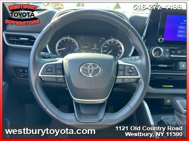 used 2023 Toyota Highlander car, priced at $39,395