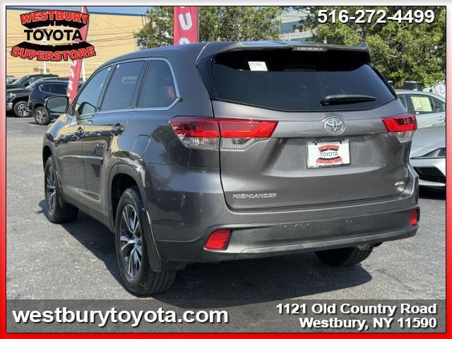 used 2019 Toyota Highlander car, priced at $22,985