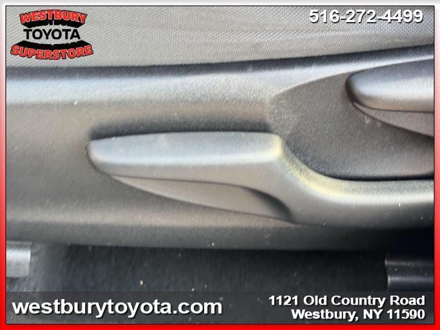 used 2019 Toyota Highlander car, priced at $22,985