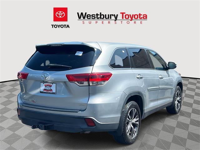 used 2019 Toyota Highlander car, priced at $25,995