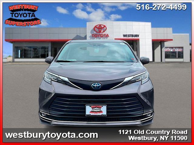 used 2021 Toyota Sienna car, priced at $37,995