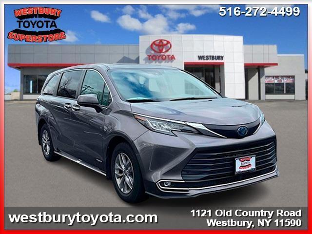 used 2021 Toyota Sienna car, priced at $39,995