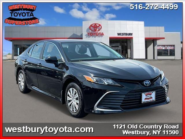 used 2022 Toyota Camry Hybrid car, priced at $28,995