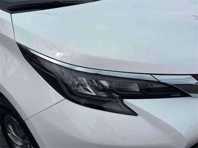 used 2025 Toyota Sienna car, priced at $45,995