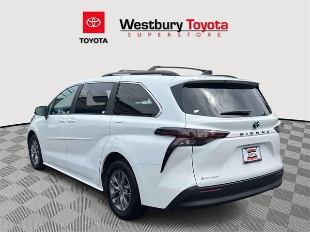 used 2025 Toyota Sienna car, priced at $45,995