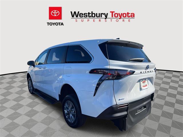 used 2025 Toyota Sienna car, priced at $75,895