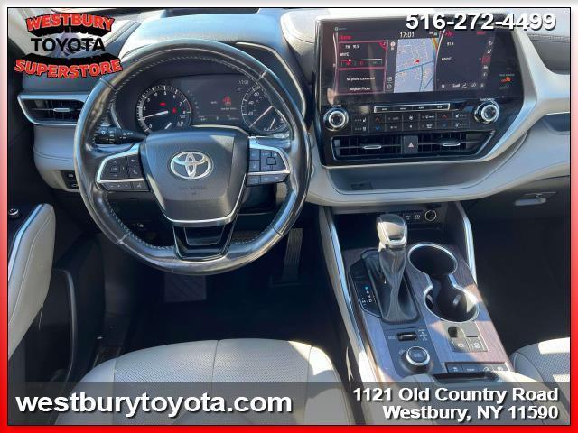 used 2020 Toyota Highlander car, priced at $37,975