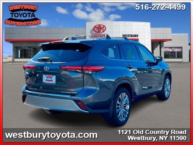 used 2020 Toyota Highlander car, priced at $37,975