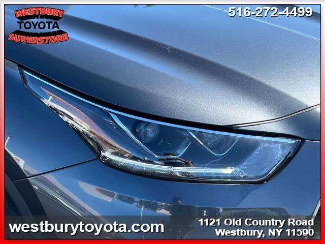 used 2020 Toyota Highlander car, priced at $37,975