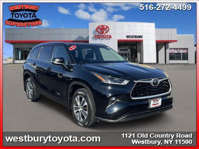 used 2021 Toyota Highlander car, priced at $33,775