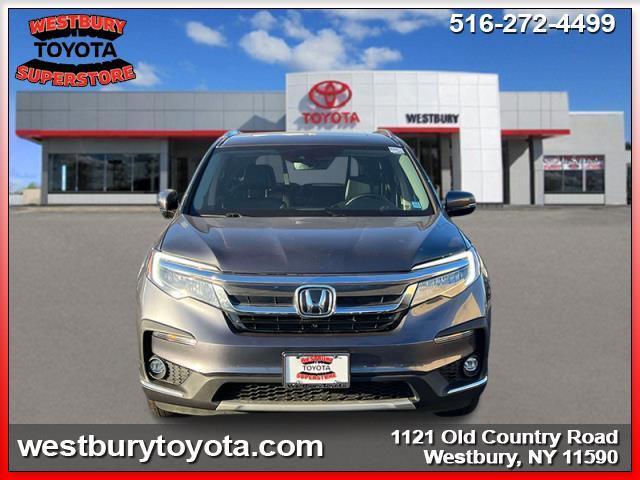 used 2022 Honda Pilot car, priced at $37,990