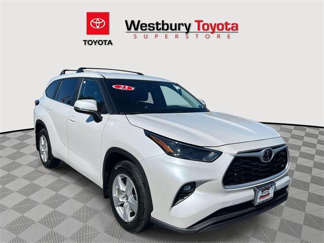 used 2023 Toyota Highlander car, priced at $34,995
