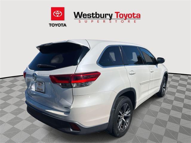used 2017 Toyota Highlander car, priced at $21,995