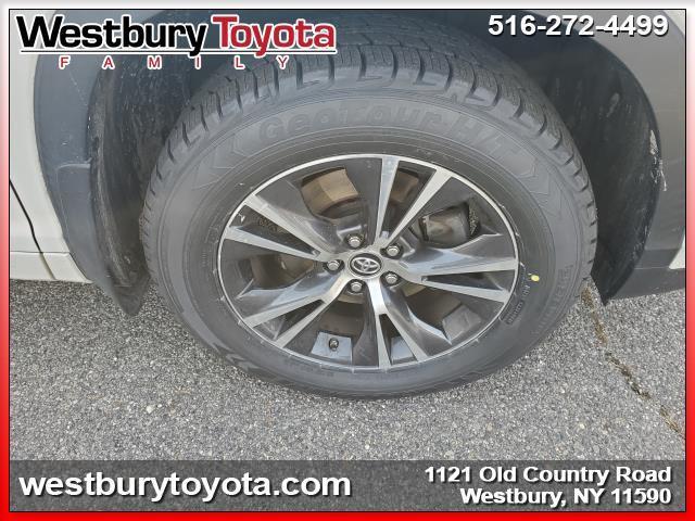 used 2017 Toyota Highlander car, priced at $21,995