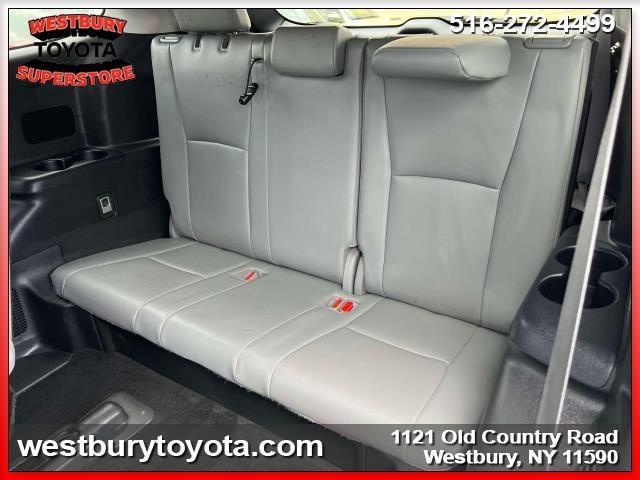 used 2021 Toyota Highlander car, priced at $34,895