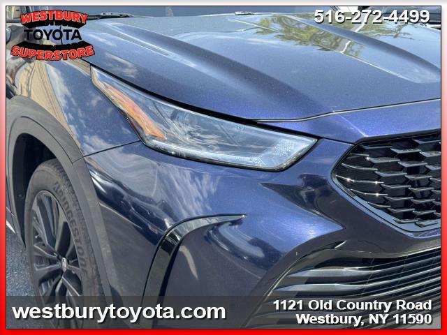 used 2024 Toyota Highlander car, priced at $48,695
