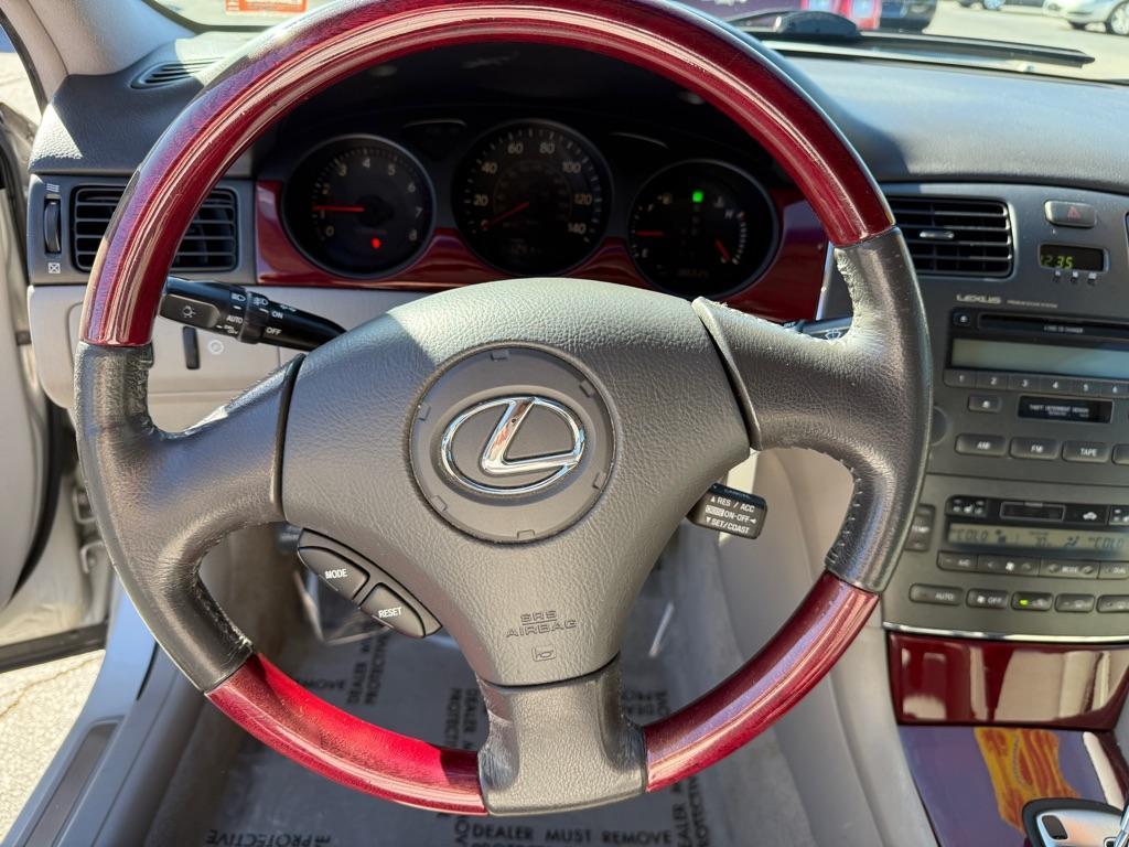 used 2004 Lexus ES 330 car, priced at $4,995