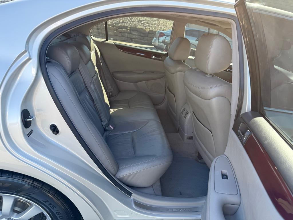 used 2004 Lexus ES 330 car, priced at $4,995