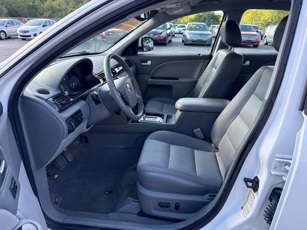 used 2005 Mercury Montego car, priced at $5,995