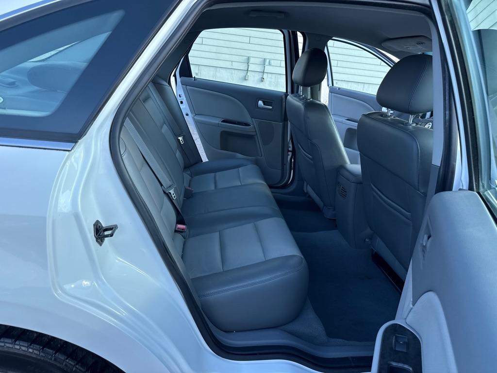 used 2005 Mercury Montego car, priced at $5,995