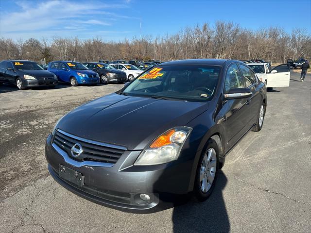 used 2007 Nissan Altima car, priced at $3,995