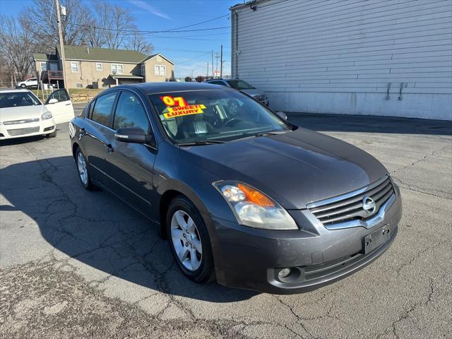 used 2007 Nissan Altima car, priced at $3,995