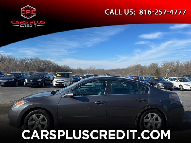 used 2007 Nissan Altima car, priced at $3,995