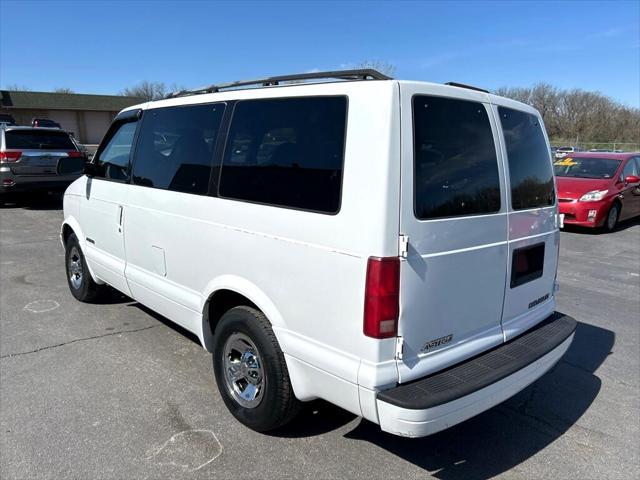 used 2000 Chevrolet Astro car, priced at $5,995