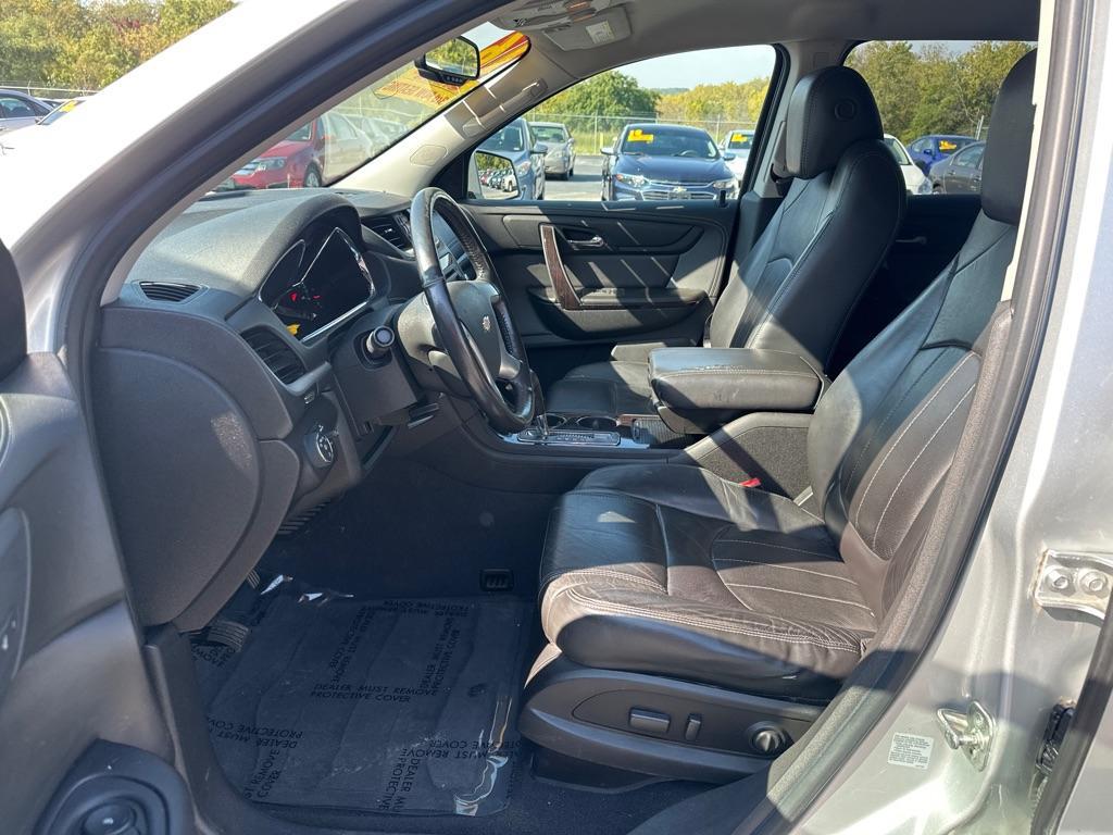 used 2016 Chevrolet Traverse car, priced at $5,995