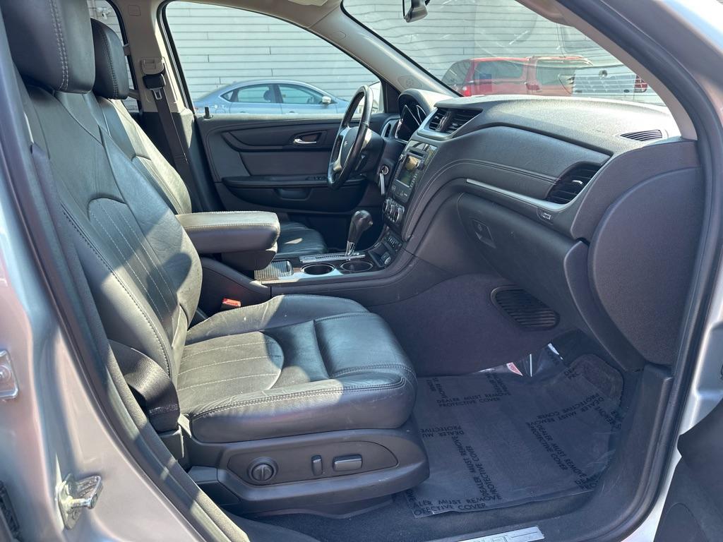 used 2016 Chevrolet Traverse car, priced at $5,995