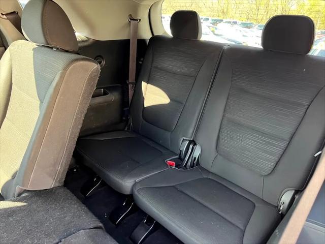 used 2014 Kia Sorento car, priced at $3,995