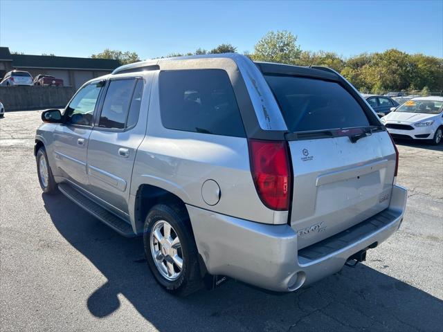 used 2004 GMC Envoy XUV car, priced at $3,995