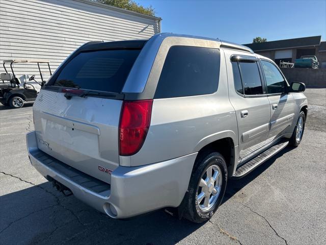 used 2004 GMC Envoy XUV car, priced at $3,995