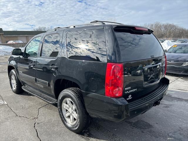 used 2011 GMC Yukon car, priced at $9,995