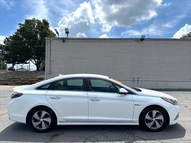 used 2017 Hyundai Sonata Hybrid car, priced at $4,995
