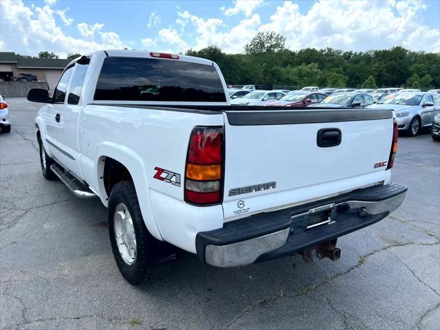used 2006 GMC Sierra 1500 car, priced at $3,995