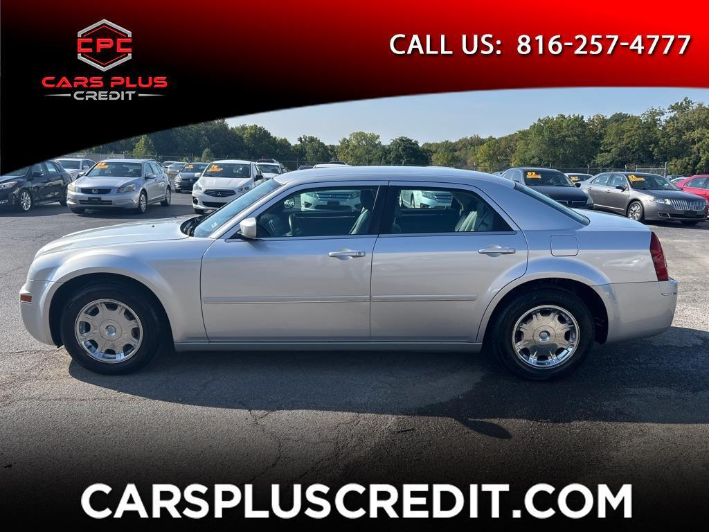 used 2005 Chrysler 300 car, priced at $7,500