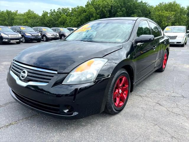 used 2009 Nissan Altima car, priced at $3,995