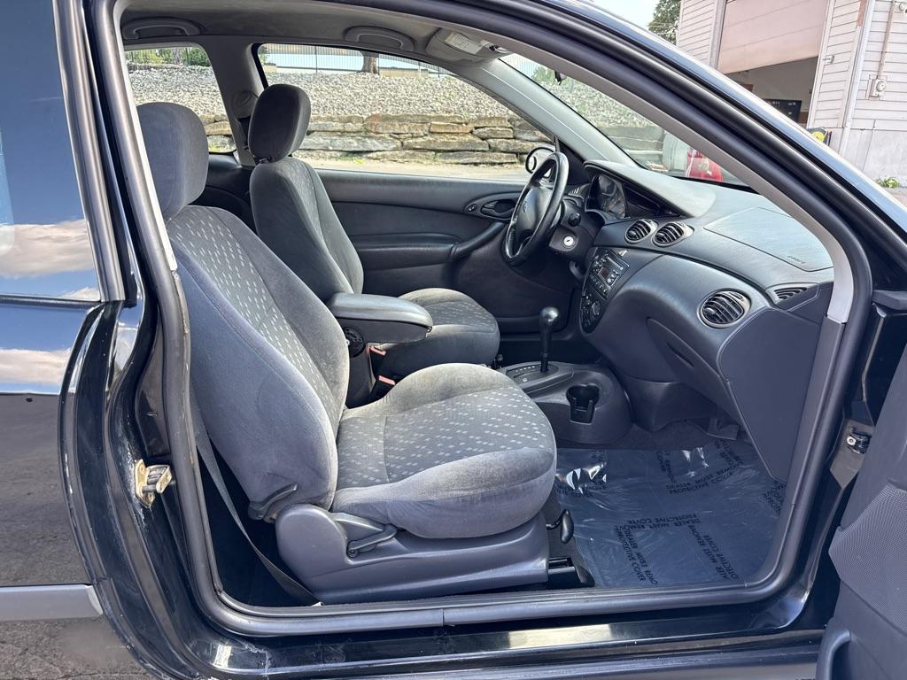 used 2002 Ford Focus car, priced at $3,995