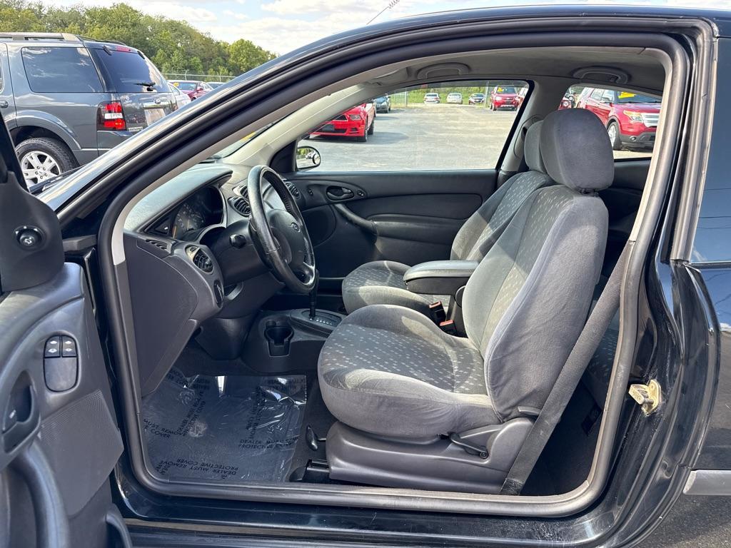 used 2002 Ford Focus car, priced at $3,995