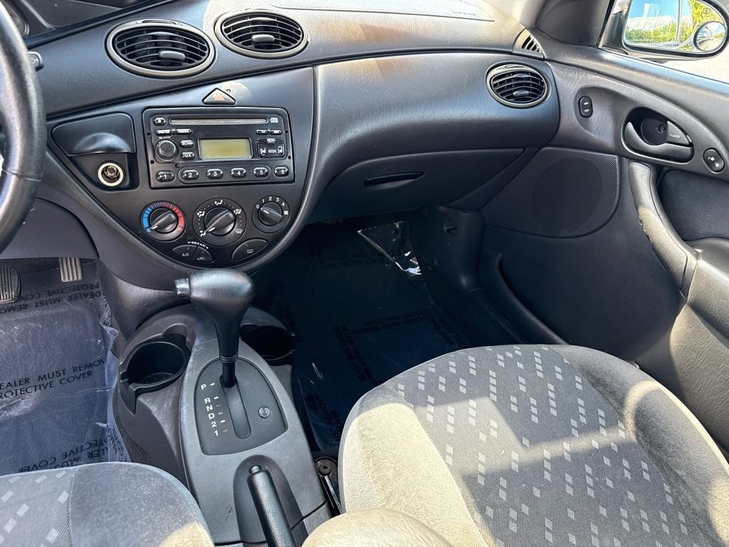 used 2002 Ford Focus car, priced at $3,995