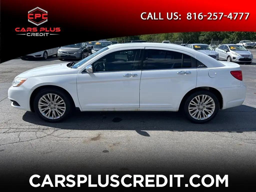 used 2011 Chrysler 200 car, priced at $4,995