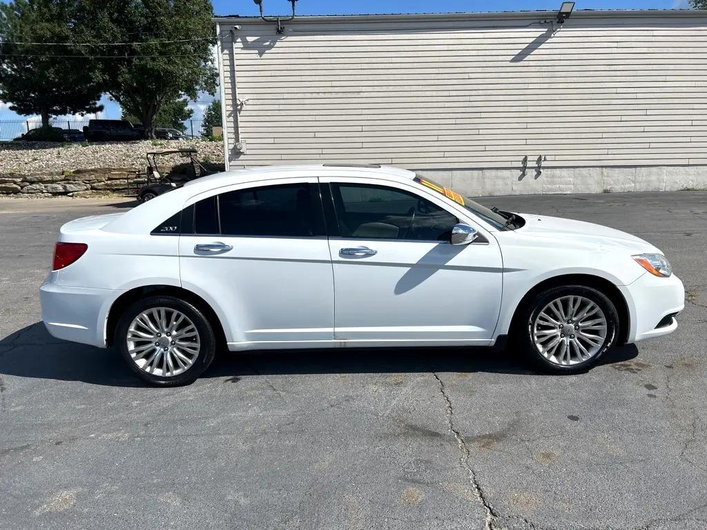used 2011 Chrysler 200 car, priced at $4,995