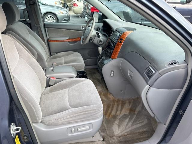 used 2009 Toyota Sienna car, priced at $4,995