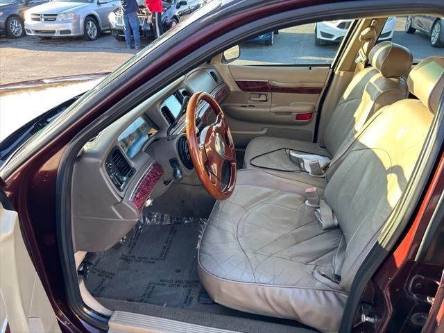 used 2001 Mercury Grand Marquis car, priced at $3,995