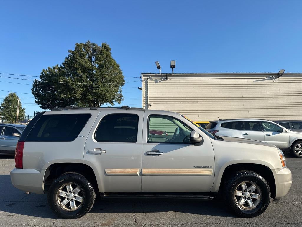 used 2007 GMC Yukon car, priced at $4,995