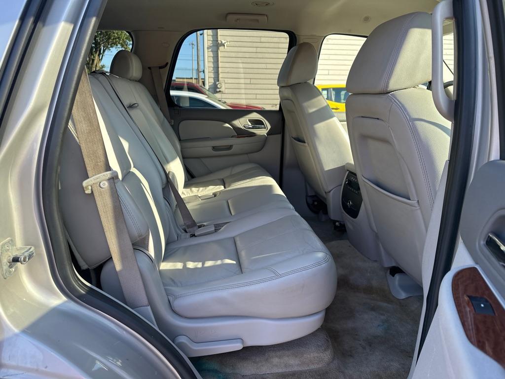 used 2007 GMC Yukon car, priced at $4,995