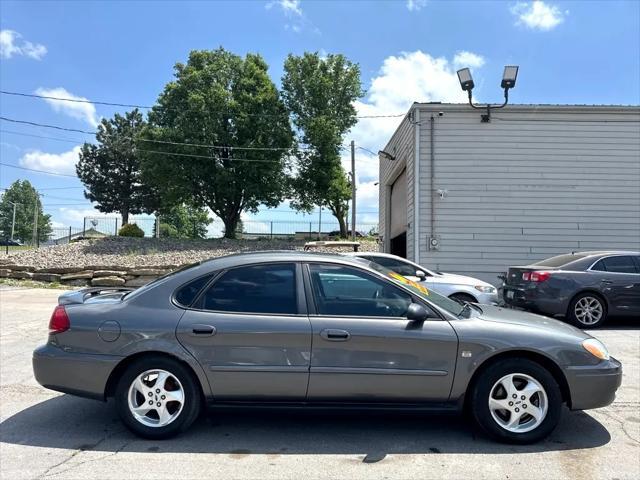 used 2004 Ford Taurus car, priced at $3,995