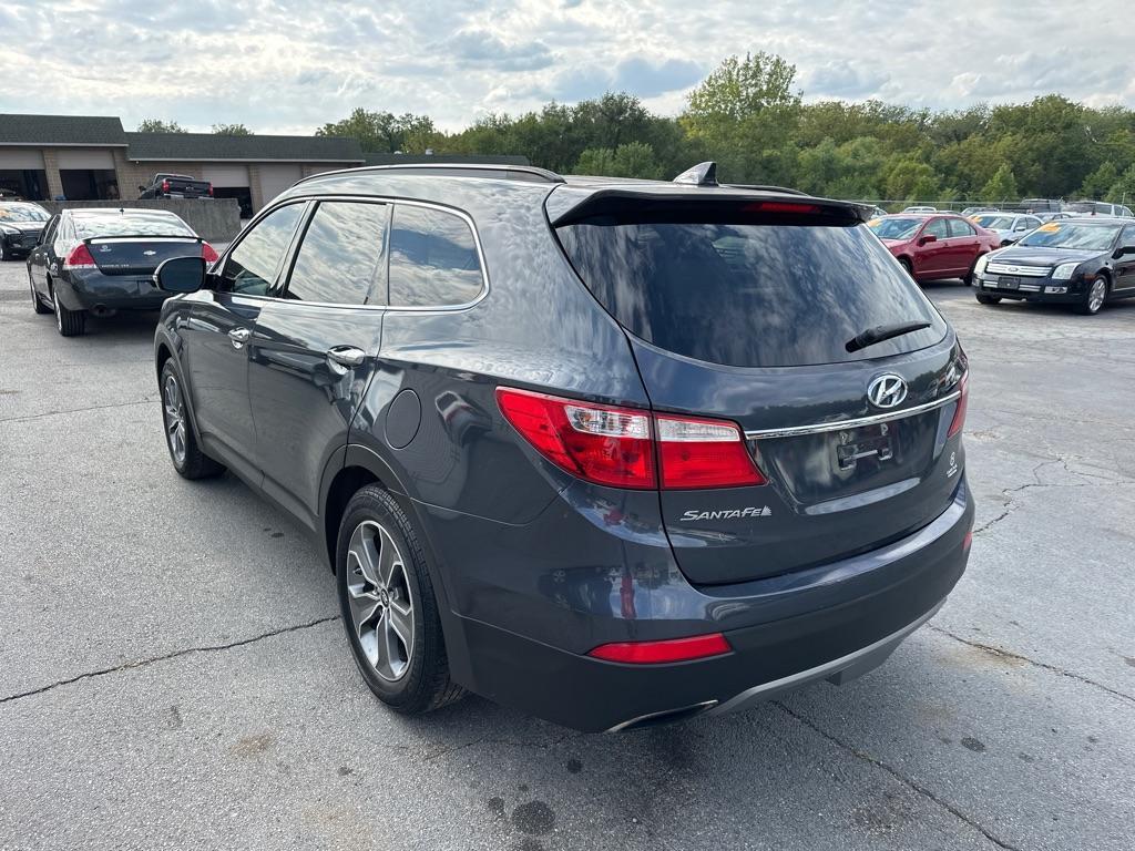 used 2013 Hyundai Santa Fe car, priced at $7,995