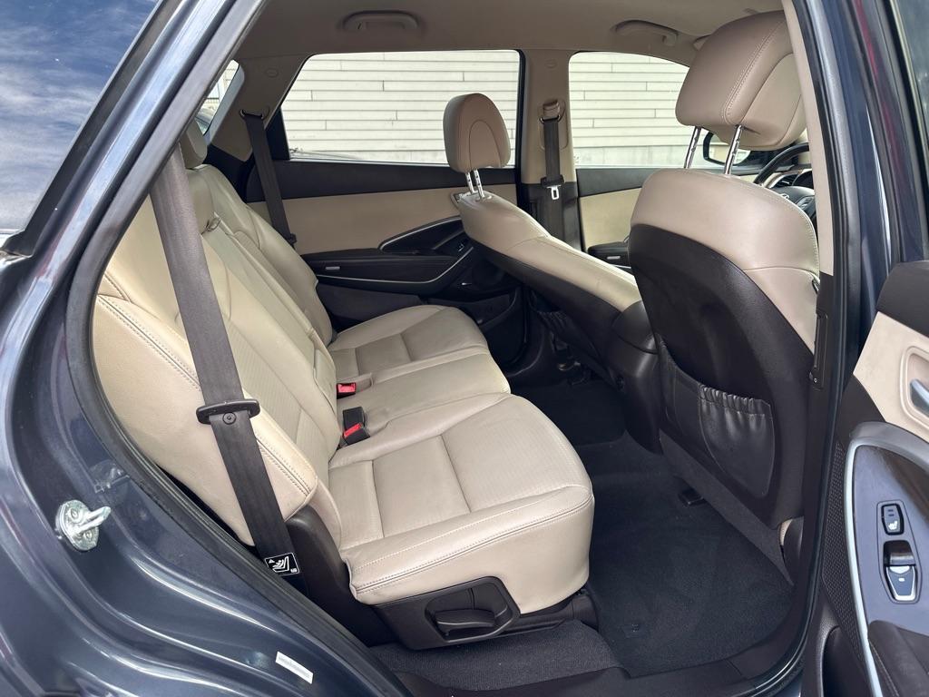 used 2013 Hyundai Santa Fe car, priced at $7,995